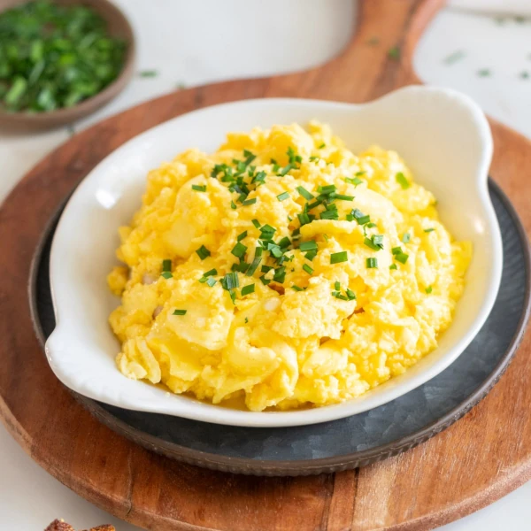 Cheesy Scrambled Eggs recipe