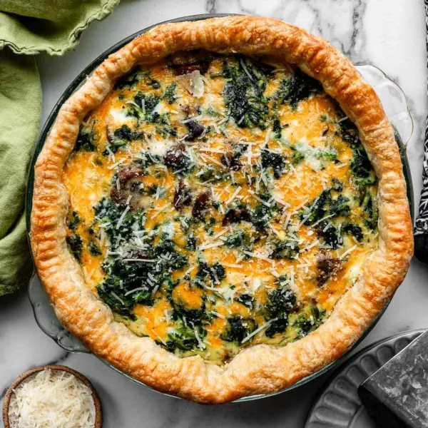 Light Spinach and Cheese Quiche